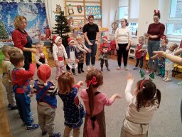 2025-12-02 Piernikowo i lukrowo u Biedronek